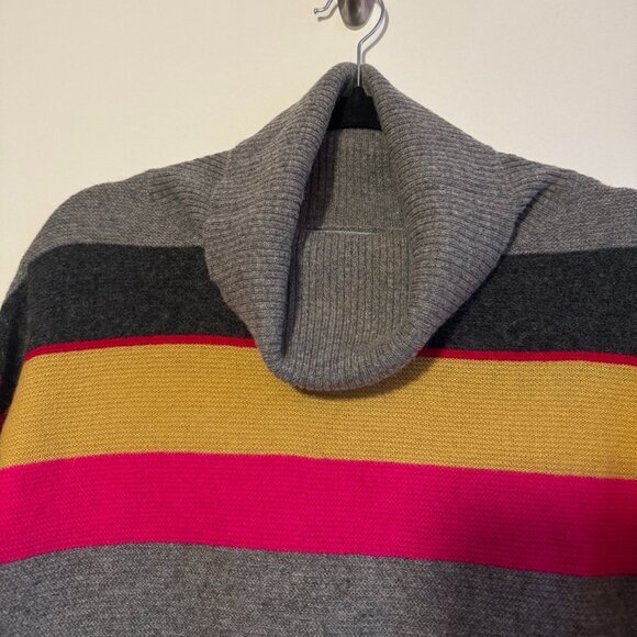 InCashmere Striped Turtleneck Cashmere Sweater - Small - LIKE NEW - Picture 2 of 5